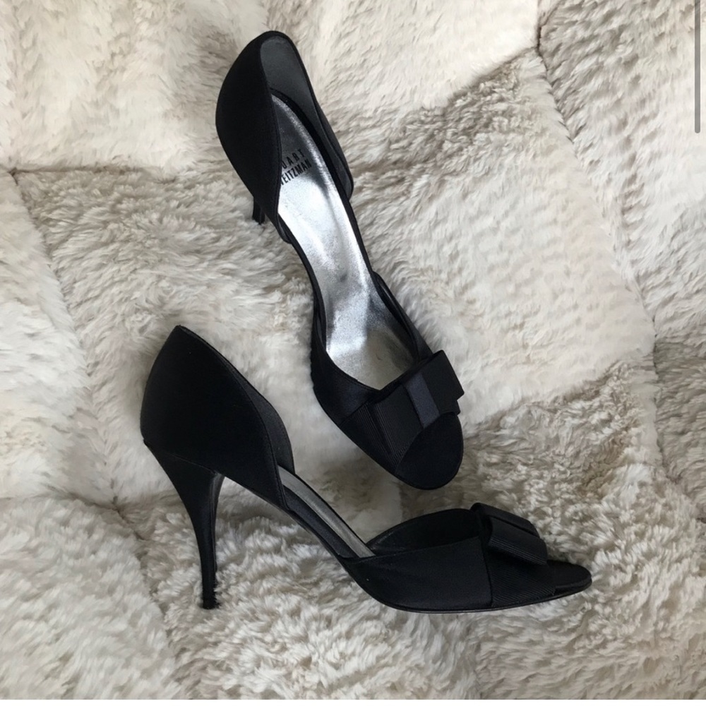 Stuart Weitzman Bow peep toe heel Narrow width